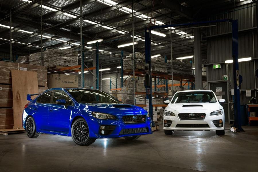  Subaru WRX STI NR4 Spec 2015 года  (AU) (фото 3 из 3)